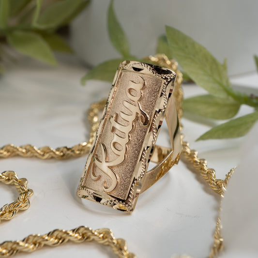 The Plaque Name Ring